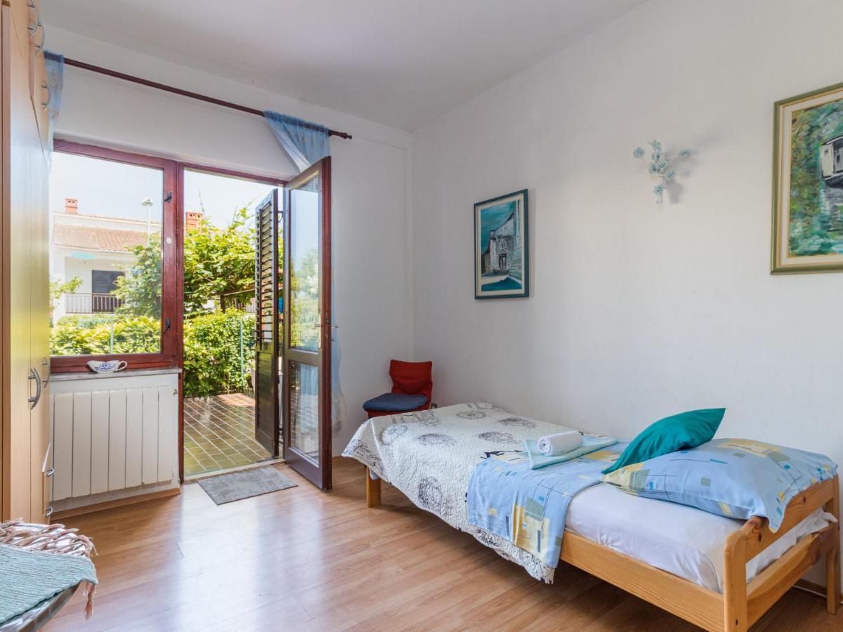 Apartment Bellevue - Pul331 By Interhome Pjescana Uvala Kültér fotó