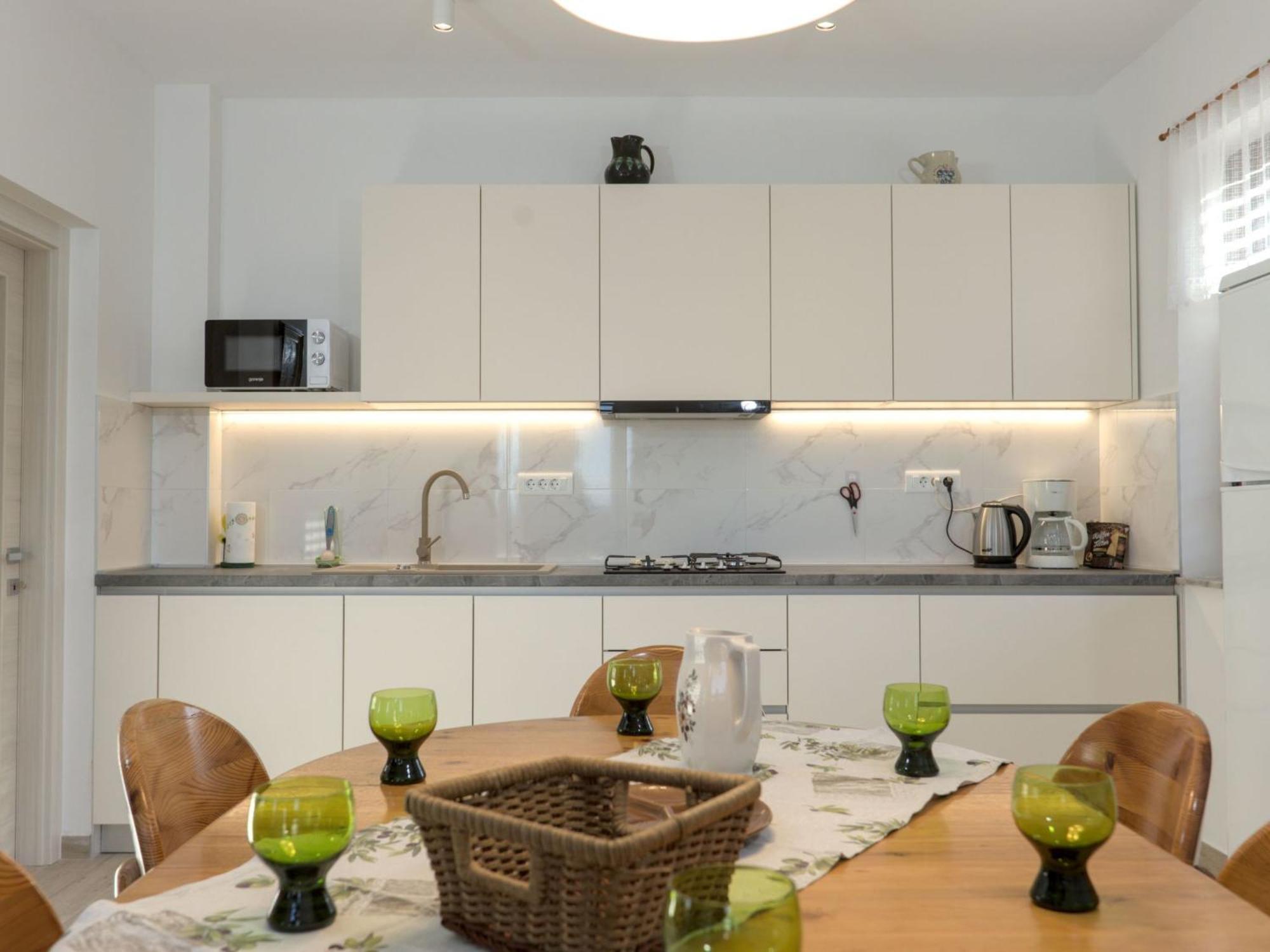 Apartment Bellevue - Pul331 By Interhome Pjescana Uvala Kültér fotó